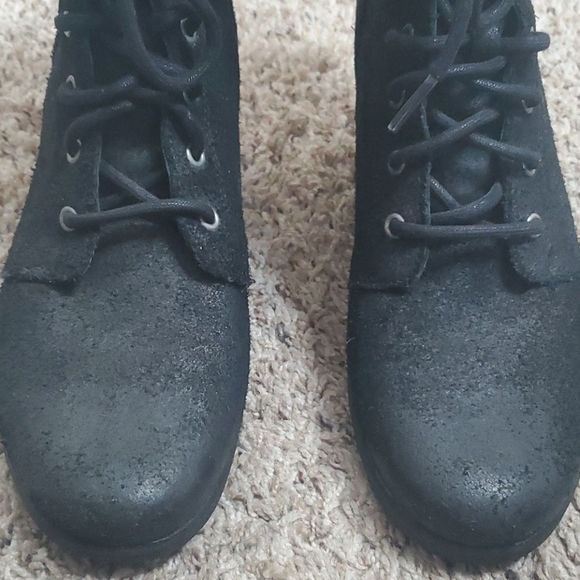 Ugg Zea Cold Weather Boots Size 9 - Picture 3 of 12